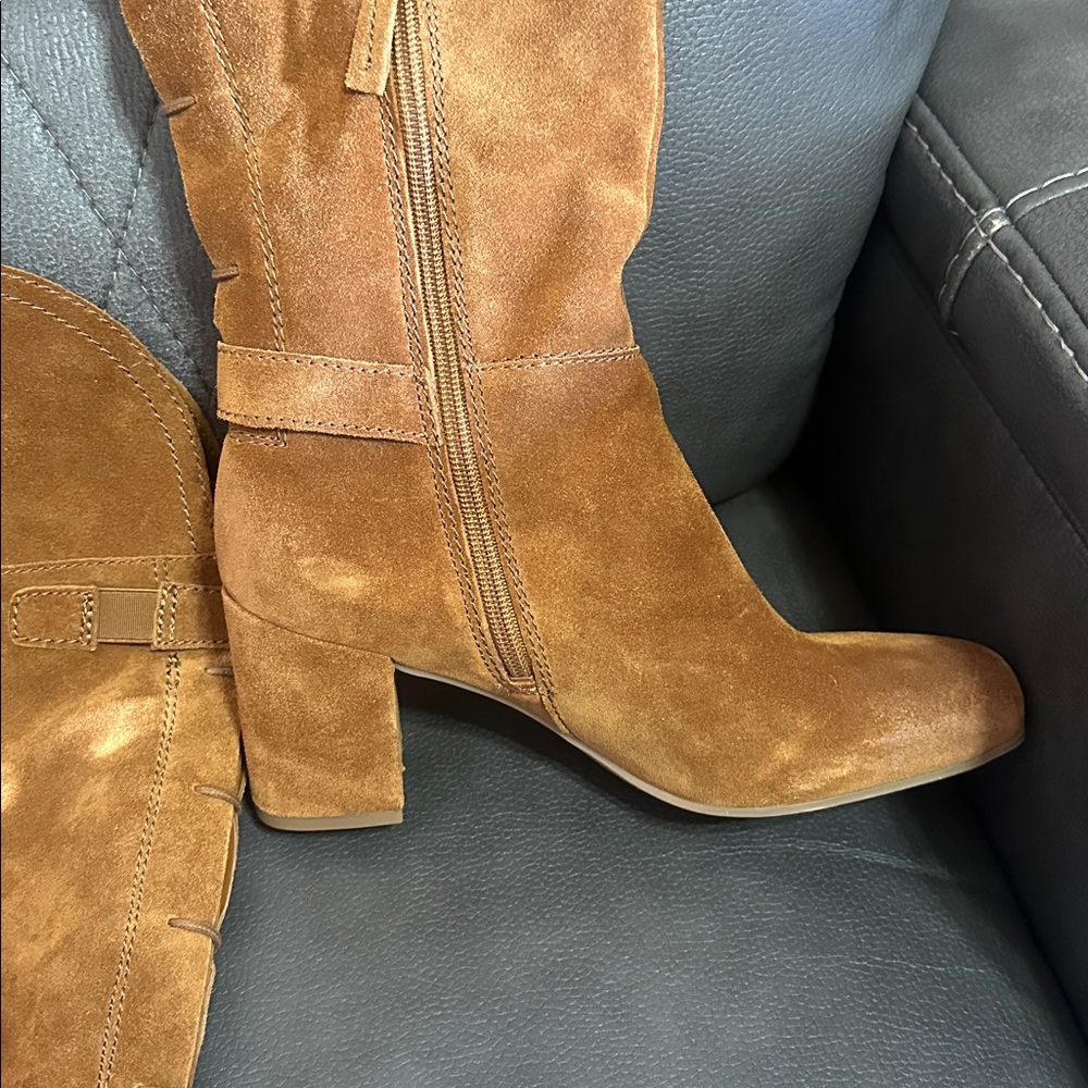 Franko Sarto Elegant Tan Suede Knee-High Boots - Picture 7 of 9